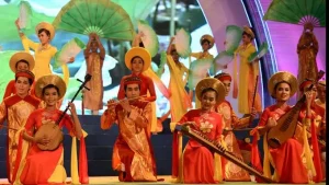 nghệ thuật và văn hóa
